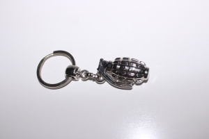 Gümüş El Bombası Metal Anahtarlık